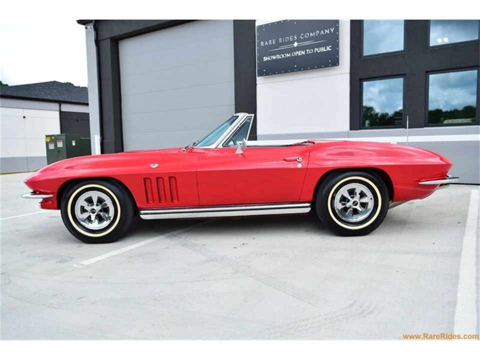 1965 Chevrolet Corvette C2 - Image 27 of 31