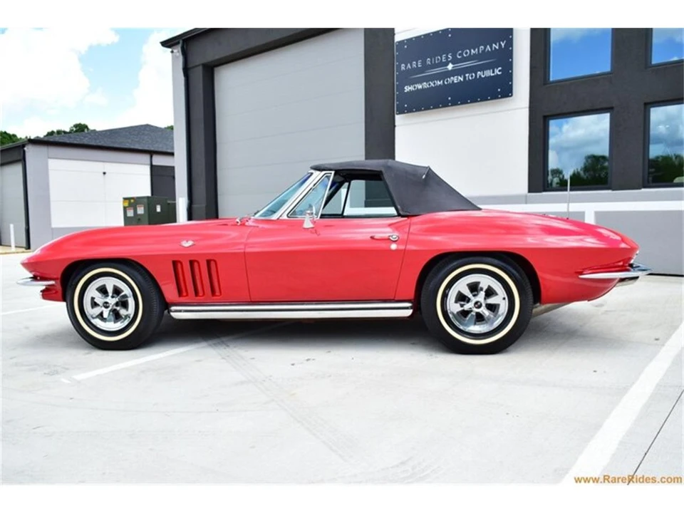 1965 Chevrolet Corvette C2 - Image 16 of 31