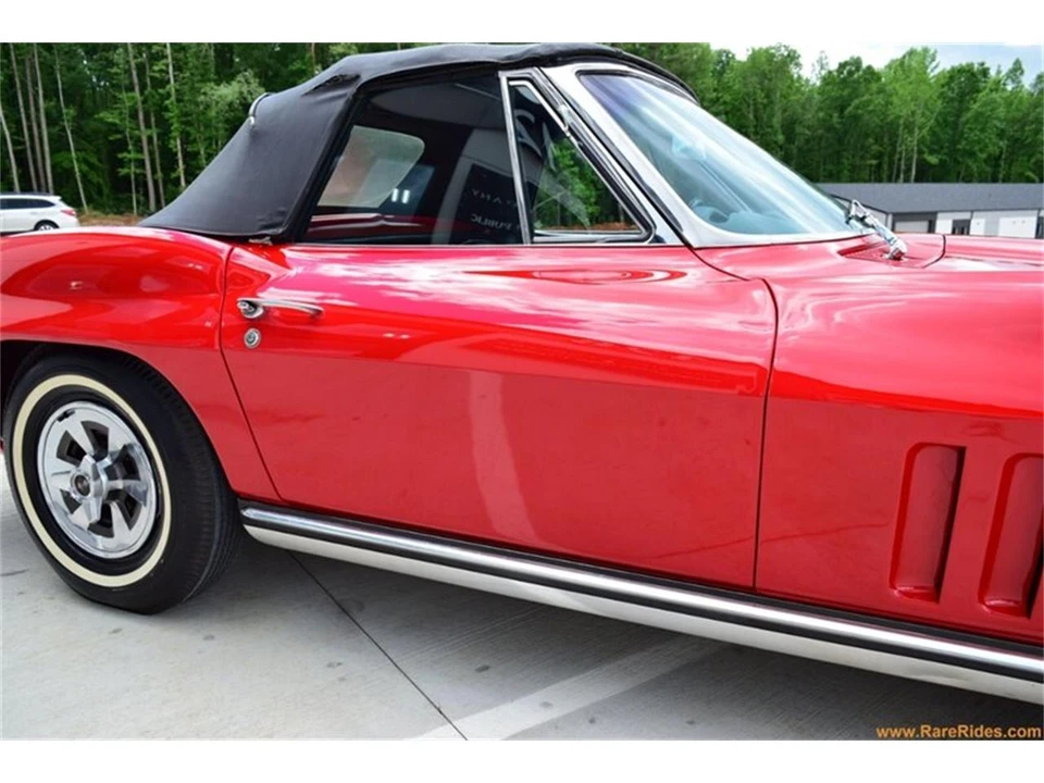 1965 Chevrolet Corvette C2 - Image 21 of 31