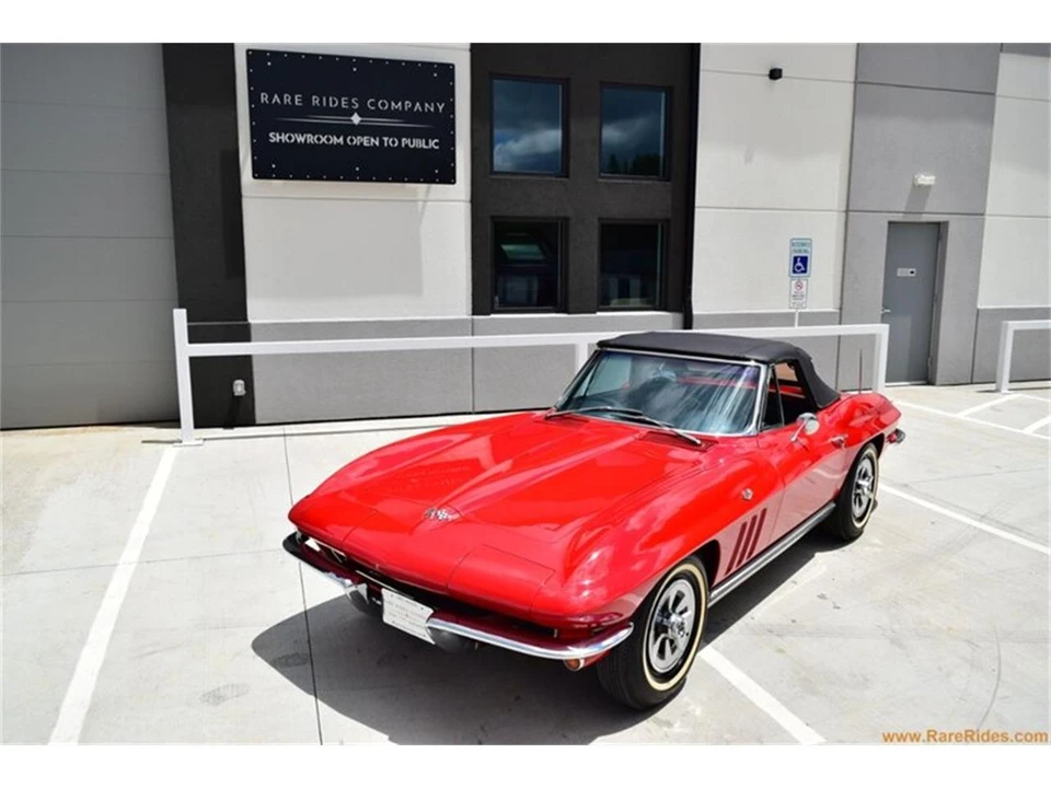 1965 Chevrolet Corvette C2 - Image 10 of 31