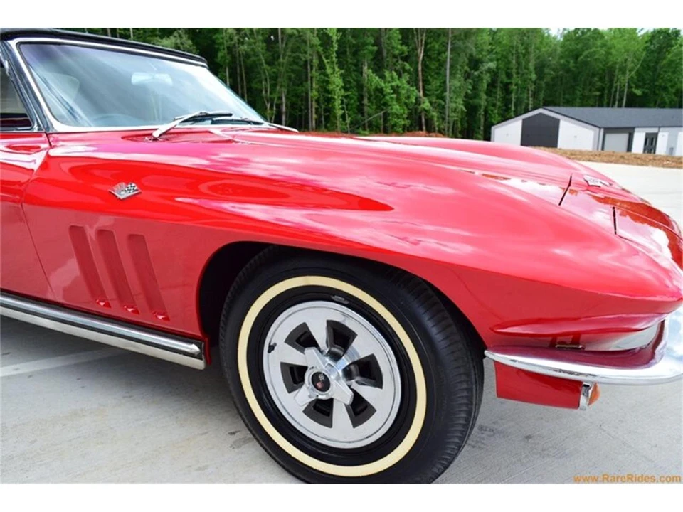 1965 Chevrolet Corvette C2 - Image 22 of 31