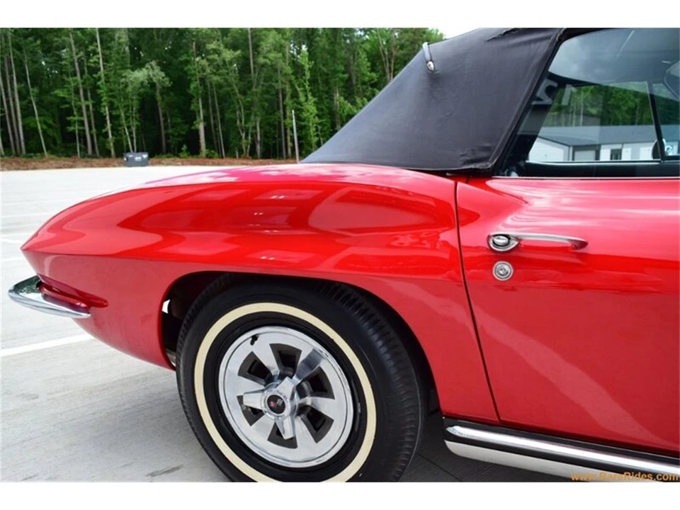 1965 Chevrolet Corvette C2 - Image 20 of 31