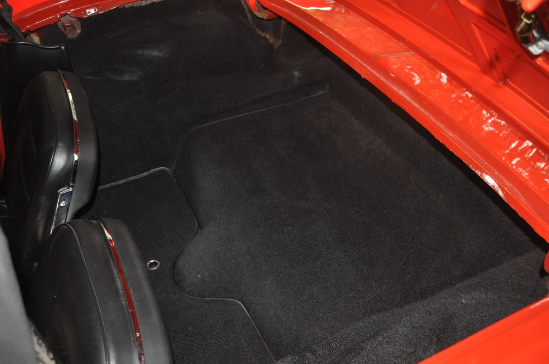 1965 Chevrolet Corvette C2 - Image 21 of 31
