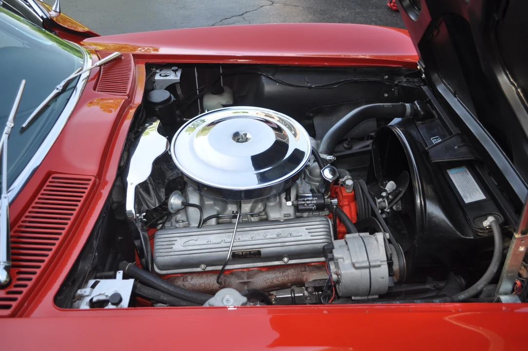 1965 Chevrolet Corvette C2 - Image 25 of 31