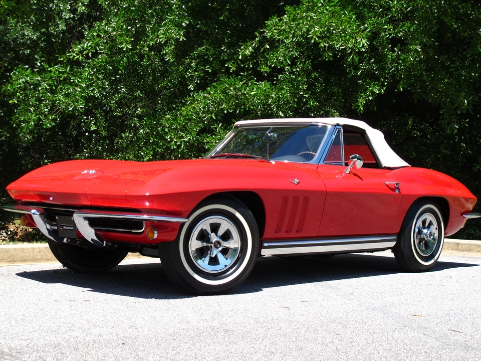 1965 Chevrolet Corvette C2 - Image 10 of 31