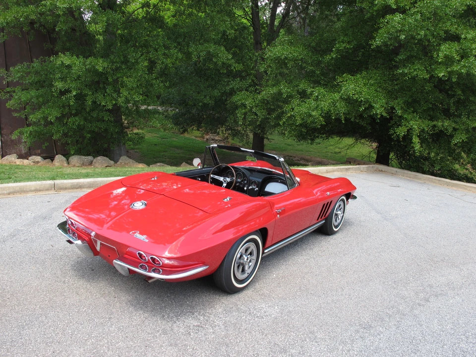 1965 Chevrolet Corvette C2 - Image 5 of 31