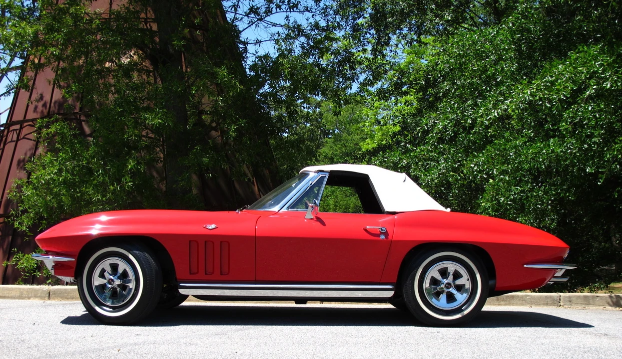 1965 Chevrolet Corvette C2 - Image 12 of 31