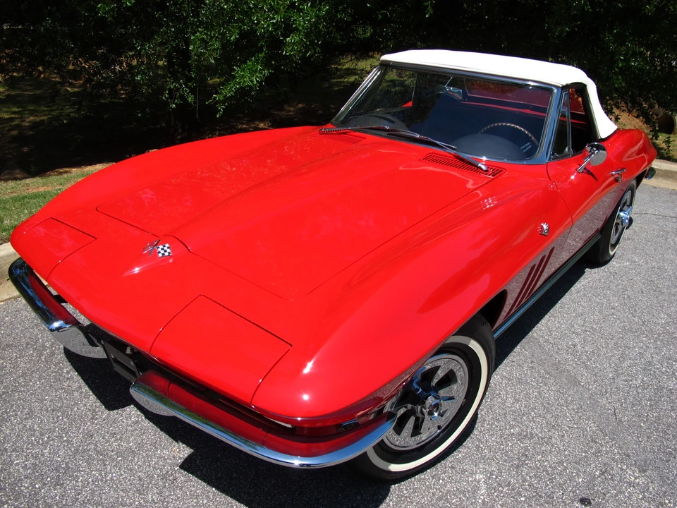 1965 Chevrolet Corvette C2 - Image 22 of 31