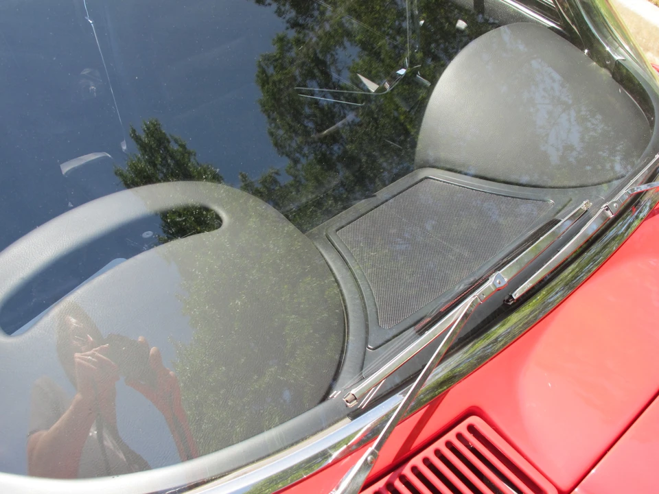 1965 Chevrolet Corvette C2 - Image 25 of 31