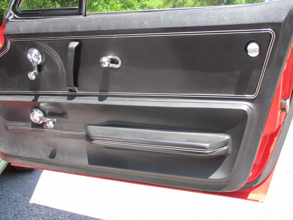 1965 Chevrolet Corvette C2 - Image 30 of 31