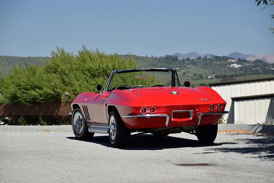 1965 Chevrolet Corvette C2 - Image 10 of 31