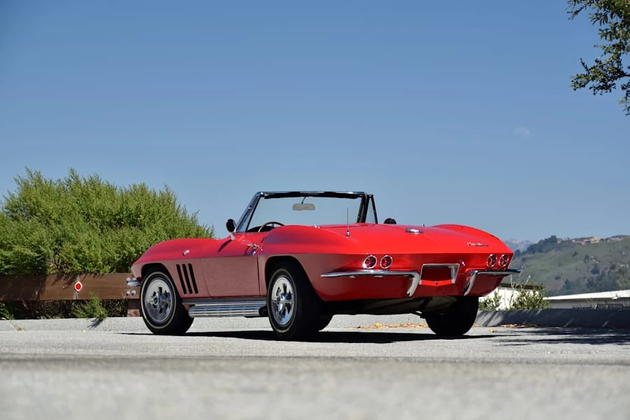 1965 Chevrolet Corvette C2 - Image 11 of 31