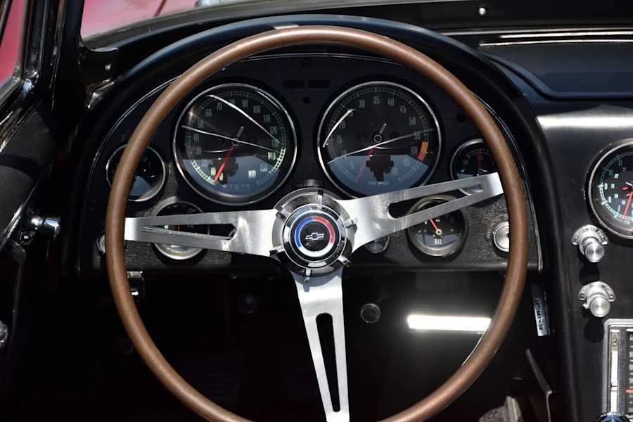 1965 Chevrolet Corvette C2 - Image 29 of 31
