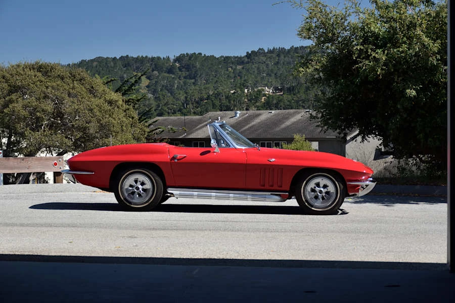 1965 Chevrolet Corvette C2 - Image 15 of 31