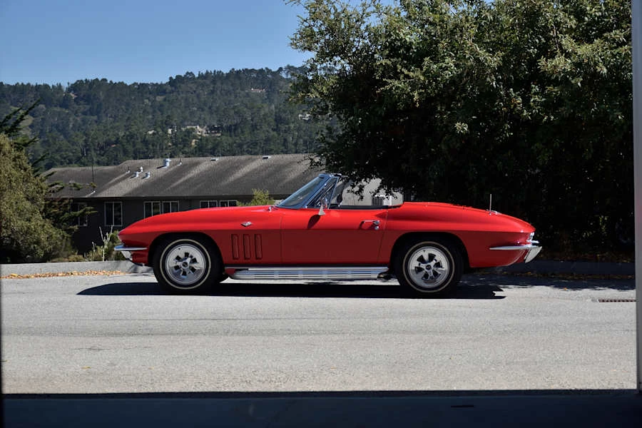 1965 Chevrolet Corvette C2 - Image 17 of 31