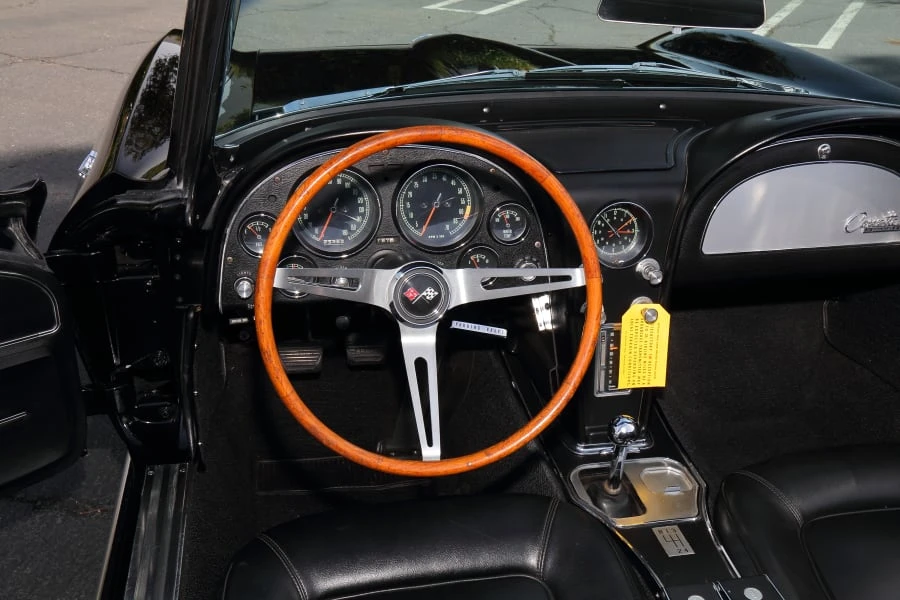 1965 Chevrolet Corvette C2 - Image 27 of 31