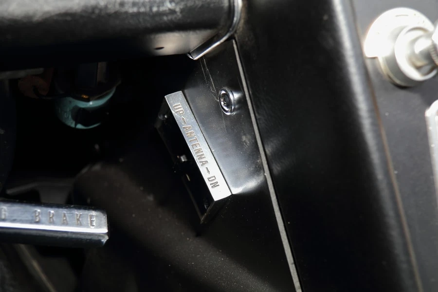 1965 Chevrolet Corvette C2 - Image 21 of 31