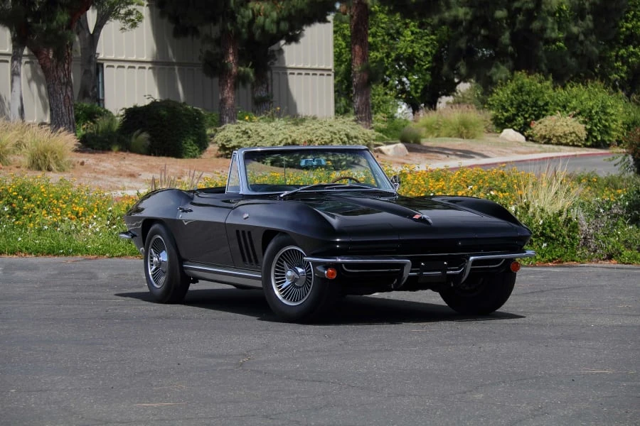 1965 Chevrolet Corvette C2 - Image 17 of 31