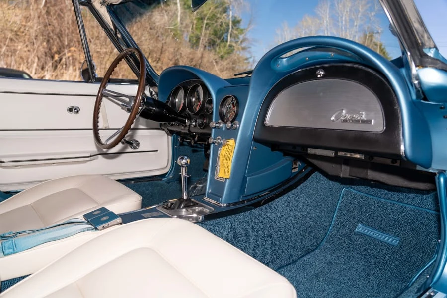 1965 Chevrolet Corvette C2 - Image 31 of 31