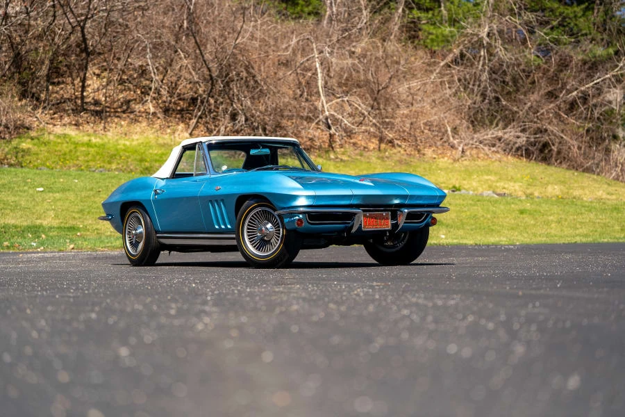 1965 Chevrolet Corvette C2 - Image 22 of 31
