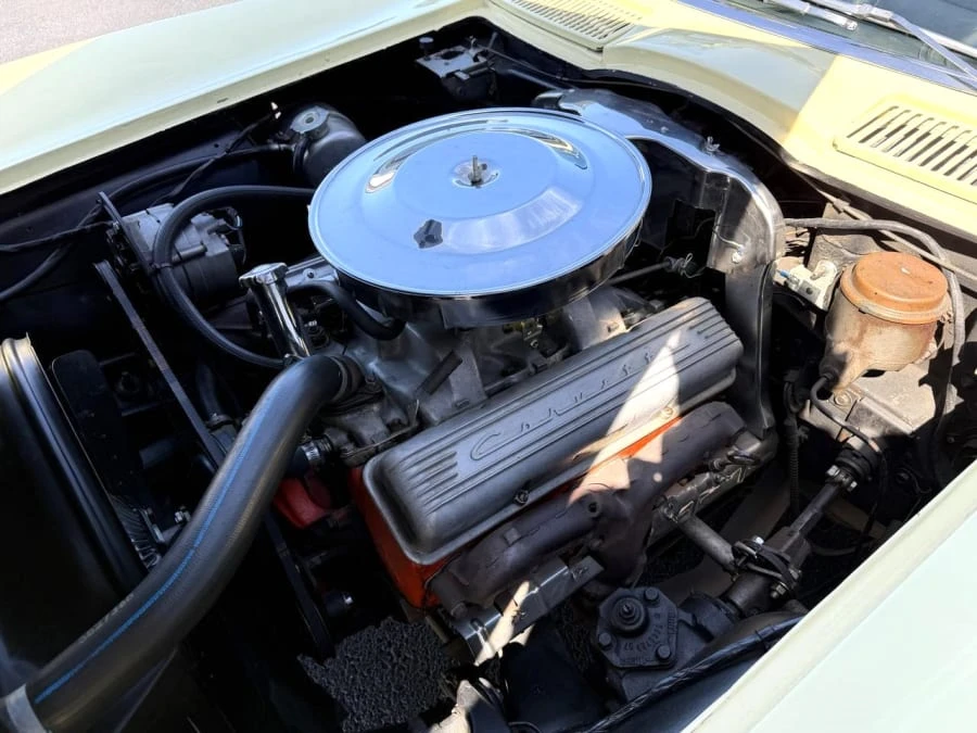 1965 Chevrolet Corvette C2 - Image 25 of 26
