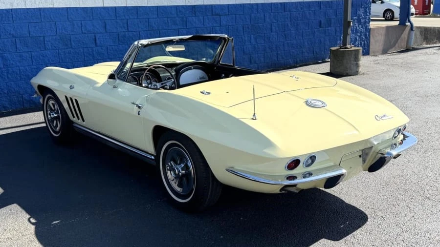 1965 Chevrolet Corvette C2 - Image 3 of 26