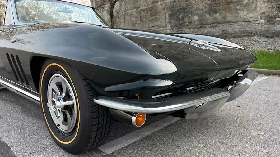 1965 Chevrolet Corvette C2 - Image 12 of 31