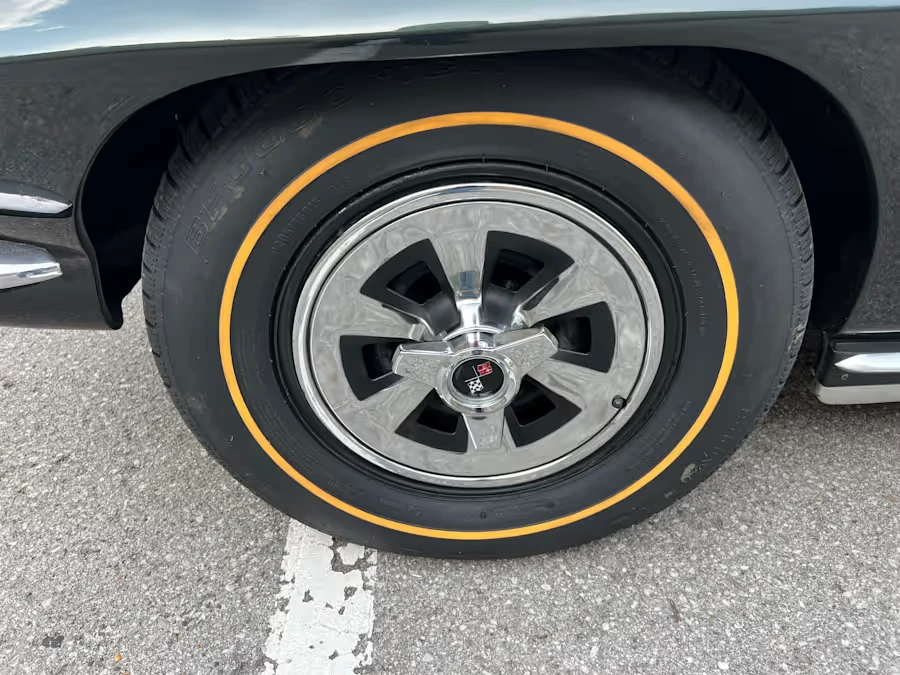 1965 Chevrolet Corvette C2 - Image 29 of 31