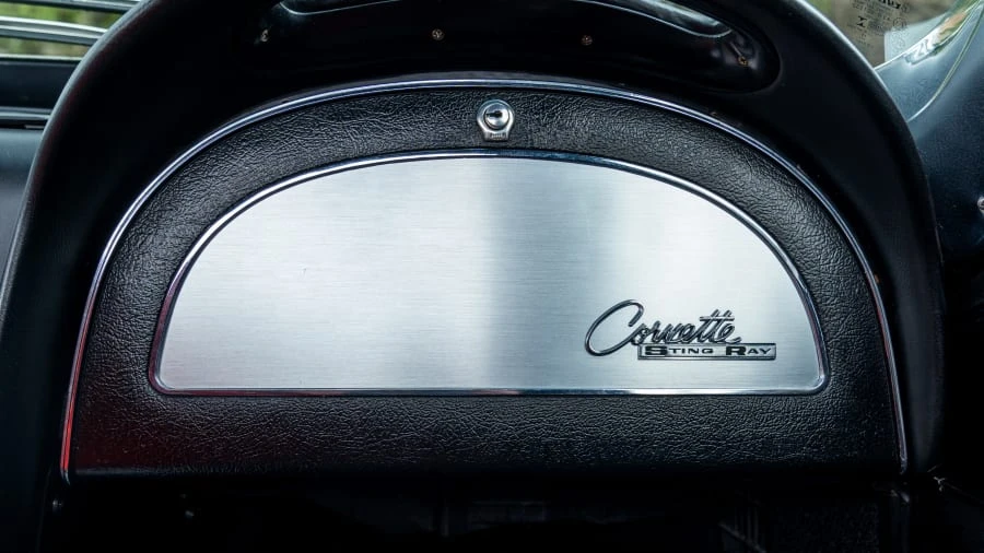 1965 Chevrolet Corvette C2 - Image 26 of 31