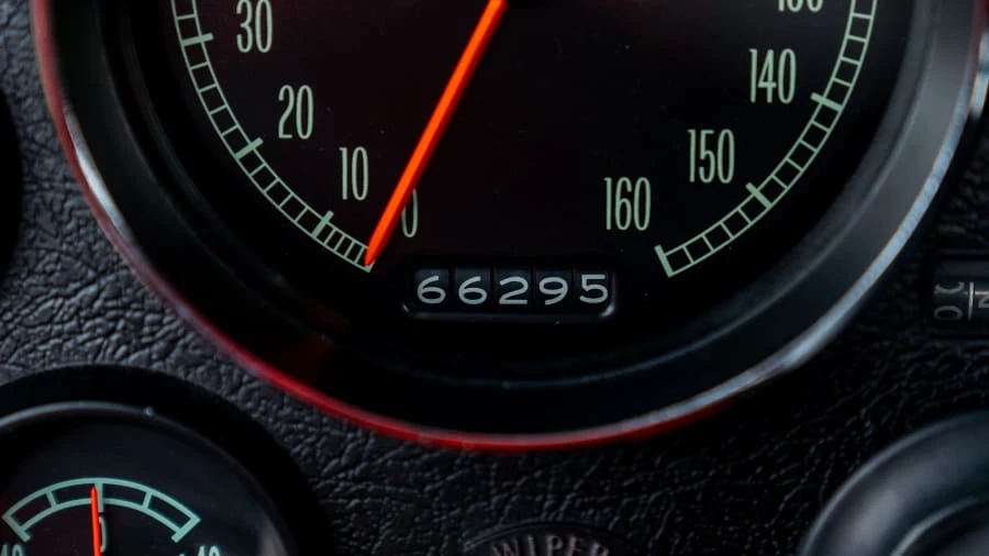 1965 Chevrolet Corvette C2 - Image 19 of 31