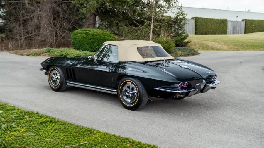 1965 Chevrolet Corvette C2 - Image 8 of 31