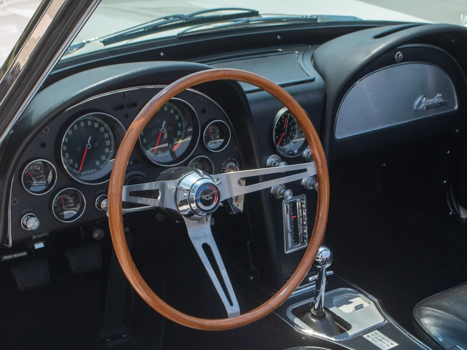 1965 Chevrolet Corvette C2 - Image 29 of 31