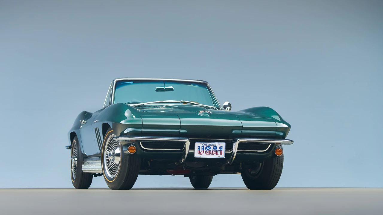1965 Chevrolet Corvette C2 - Image 6 of 31