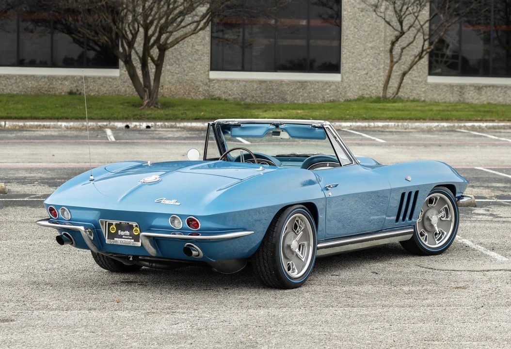 1965 Chevrolet Corvette C2 - Image 9 of 12