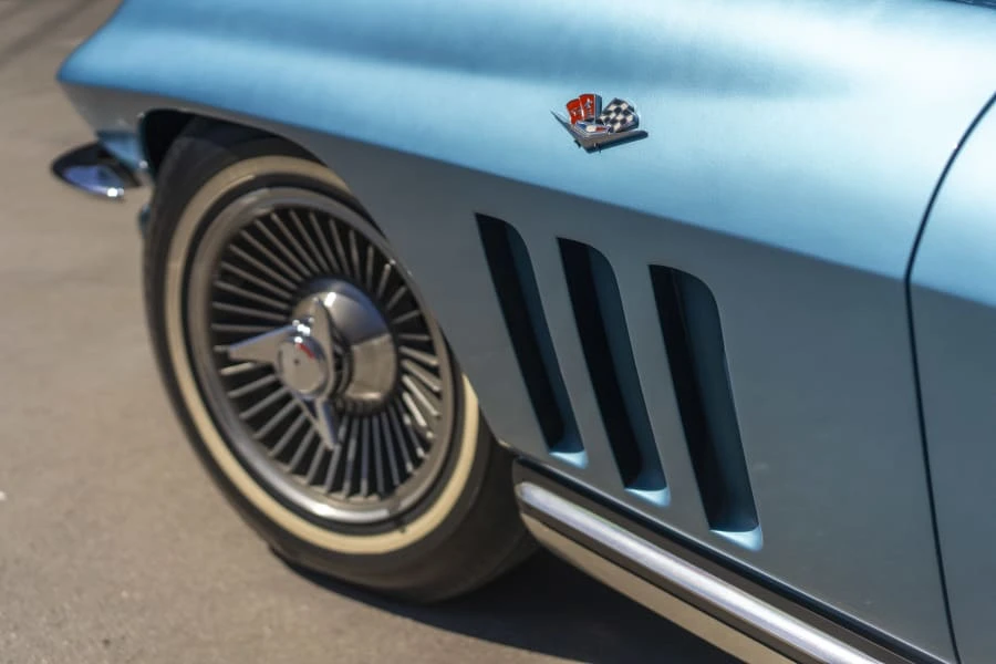 1965 Chevrolet Corvette C2 - Image 12 of 31
