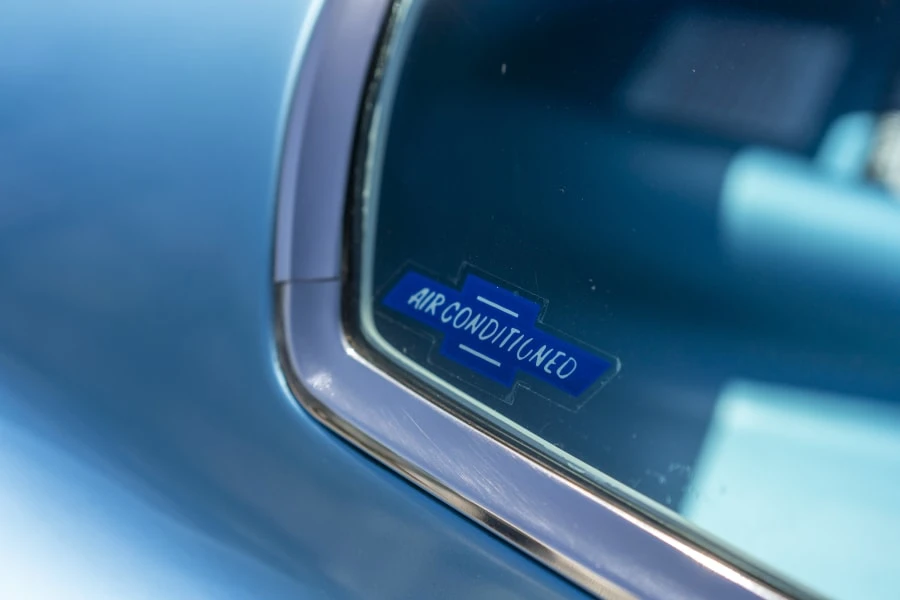 1965 Chevrolet Corvette C2 - Image 15 of 31