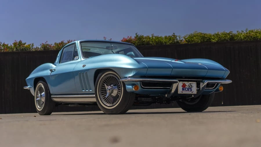 1965 Chevrolet Corvette C2 - Image 6 of 31