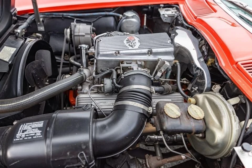 1965 Chevrolet Corvette C2 - Image 9 of 20