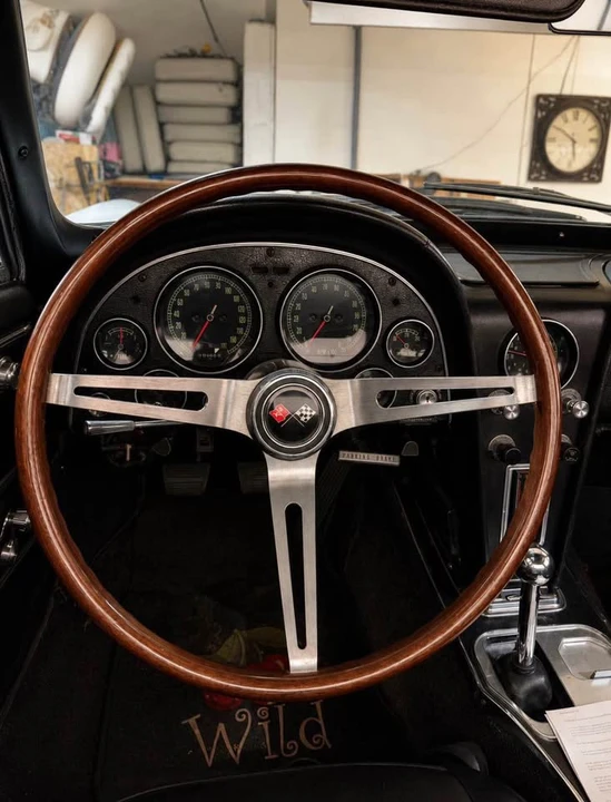 1965 Chevrolet Corvette C2 - Image 9 of 12