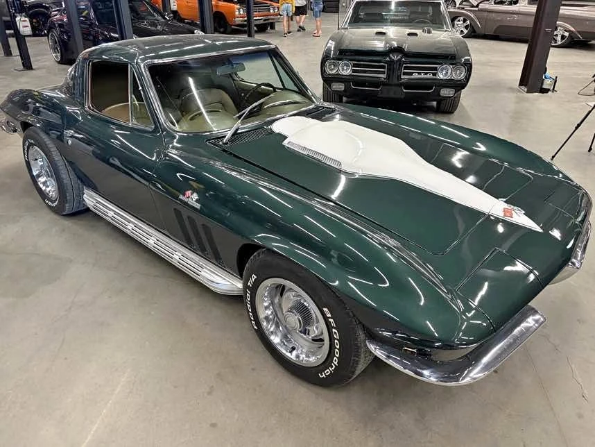 1965 Chevrolet Corvette C2 - Image 1 of 5