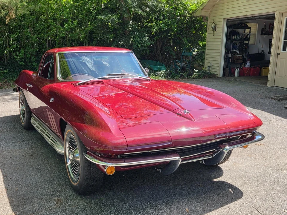 1965 Chevrolet Corvette C2 - Image 1 of 21
