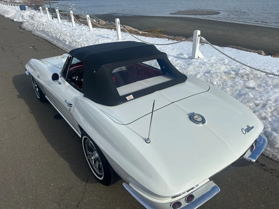 1965 Chevrolet Corvette C2 - Image 15 of 31