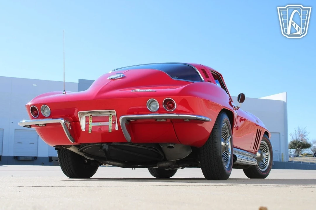 1965 Chevrolet Corvette C2 - Image 18 of 21