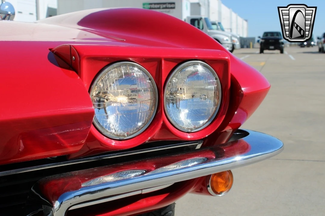 1965 Chevrolet Corvette C2 - Image 11 of 21