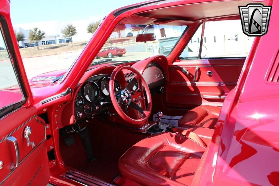1965 Chevrolet Corvette C2 - Image 15 of 21