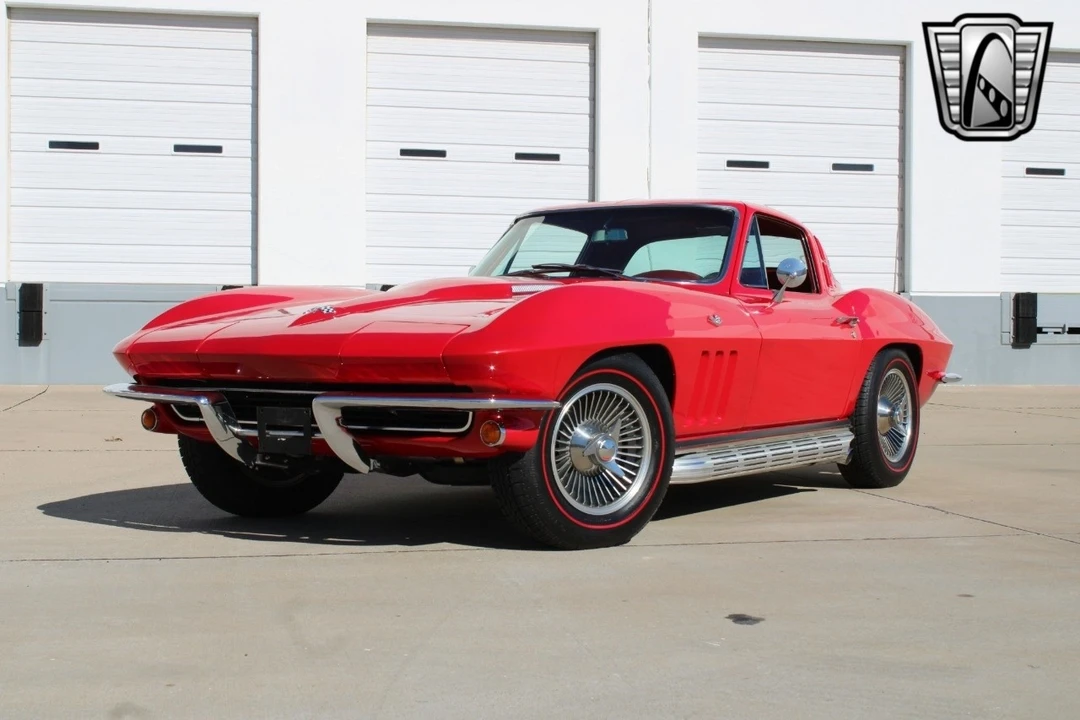1965 Chevrolet Corvette C2 - Image 3 of 21