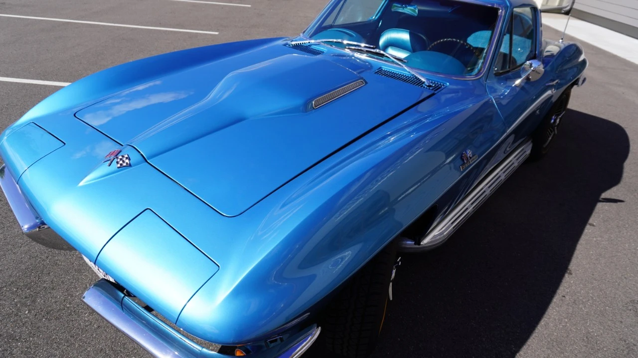 1965 Chevrolet Corvette C2 - Image 3 of 21