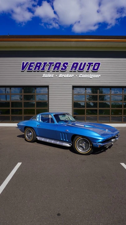 1965 Chevrolet Corvette C2 - Image 14 of 21