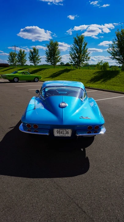 1965 Chevrolet Corvette C2 - Image 18 of 21