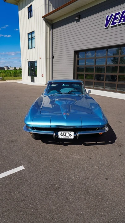 1965 Chevrolet Corvette C2 - Image 15 of 21